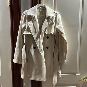 Abercrombie Women’s Drapey Trench Coat sz S
